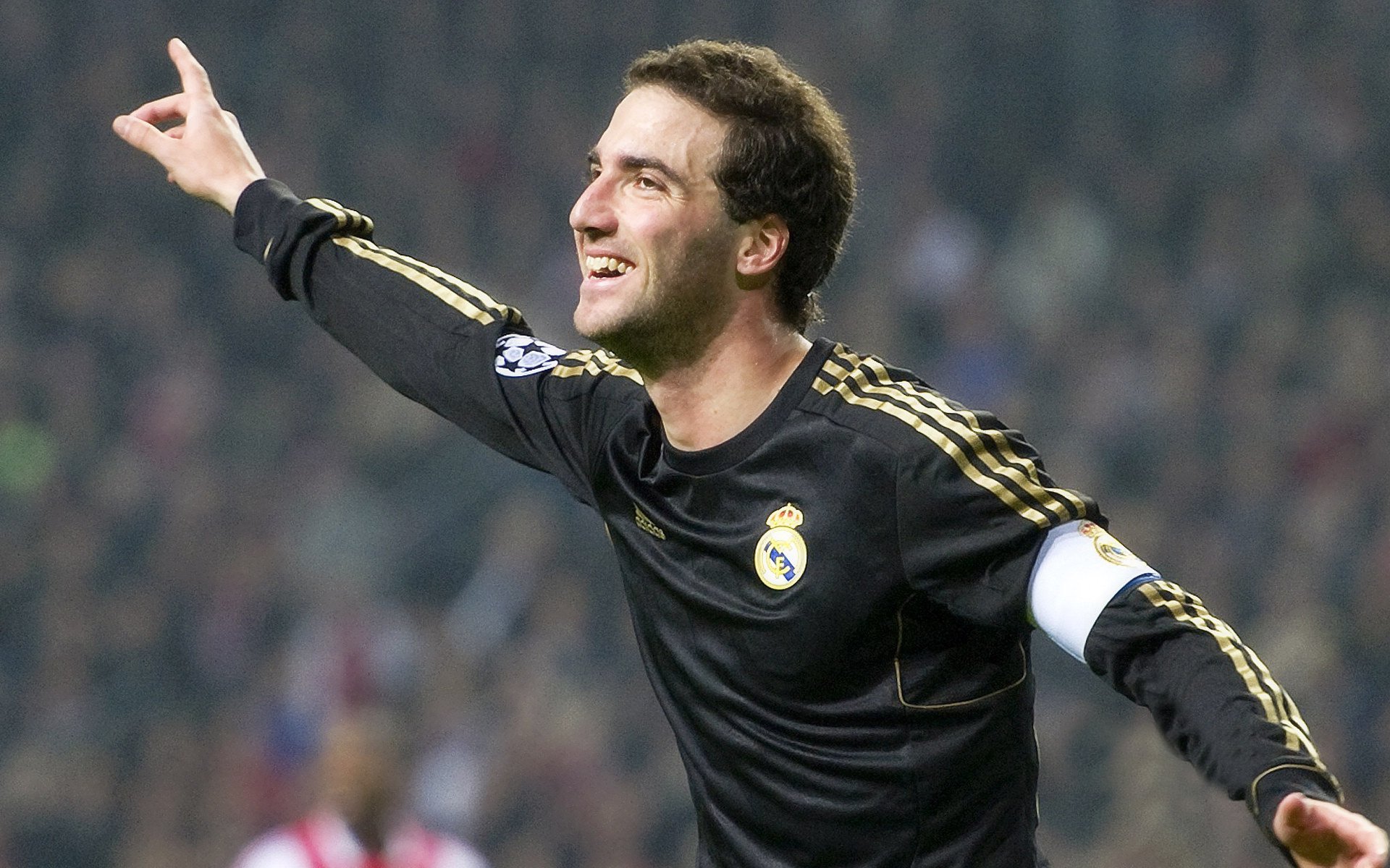 开云·体育全站登录地址-哥伦比亚马术协会设立青少年马术奖学金，支持优秀学员发展。，哥伦比亚马戏团