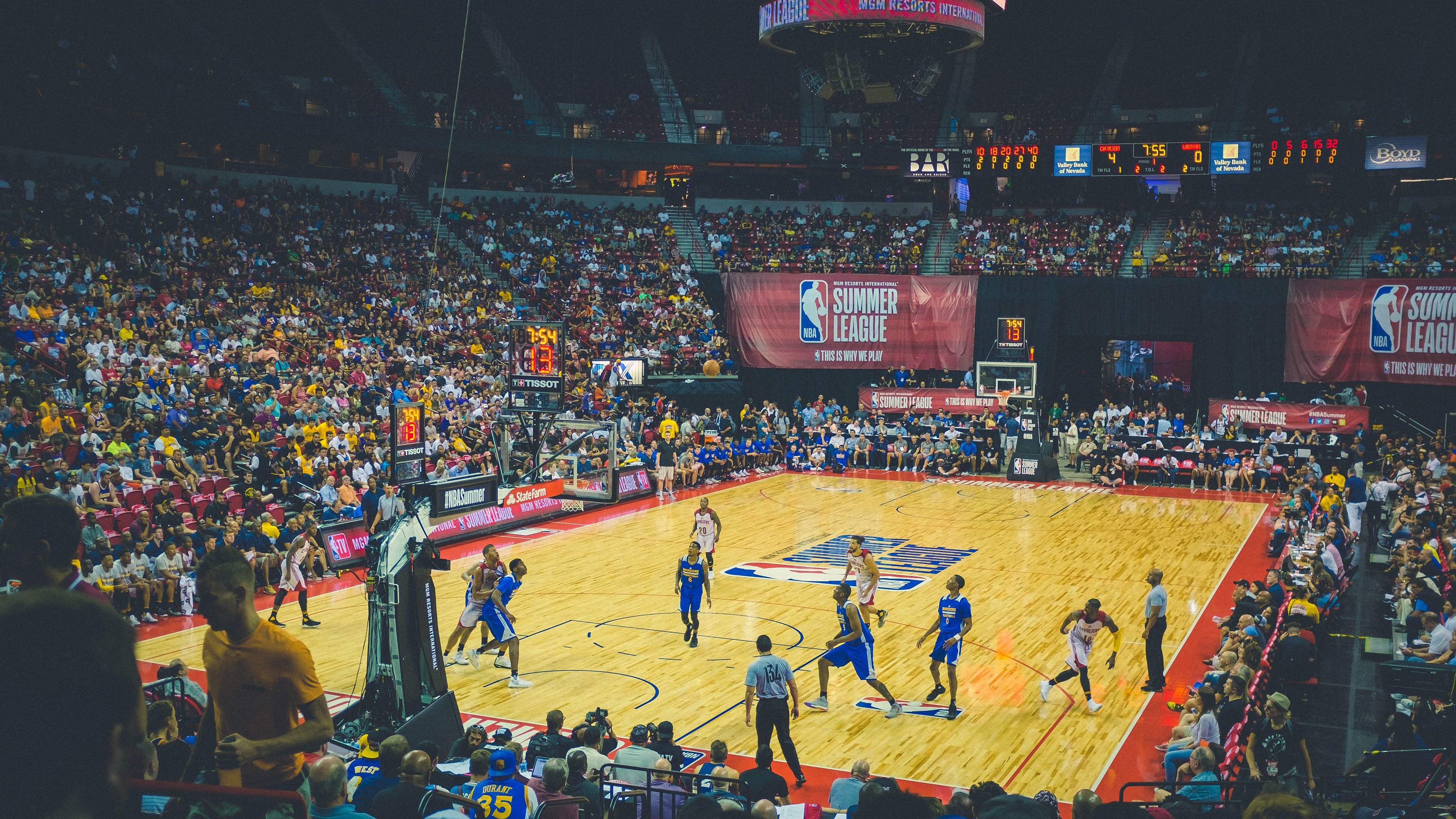 季后赛故事：那些令人热泪盈眶的逆境传奇，季后赛回顾